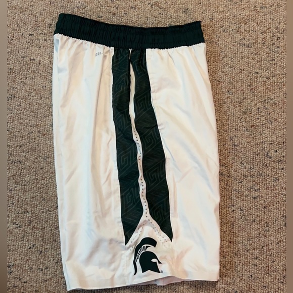 Nike Michigan State basketball shorts - Picture 3 of 5